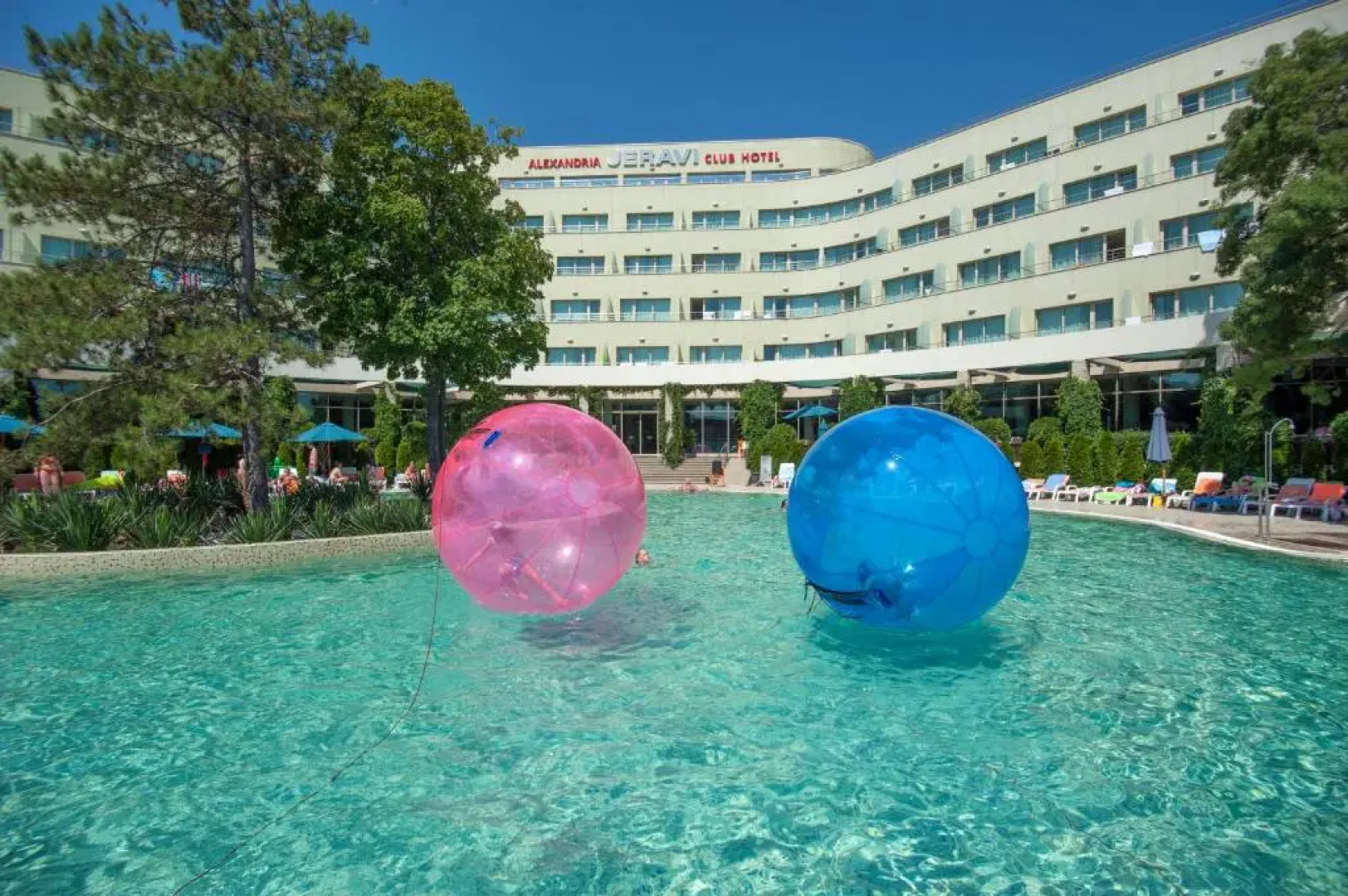 Hotel Jeravi