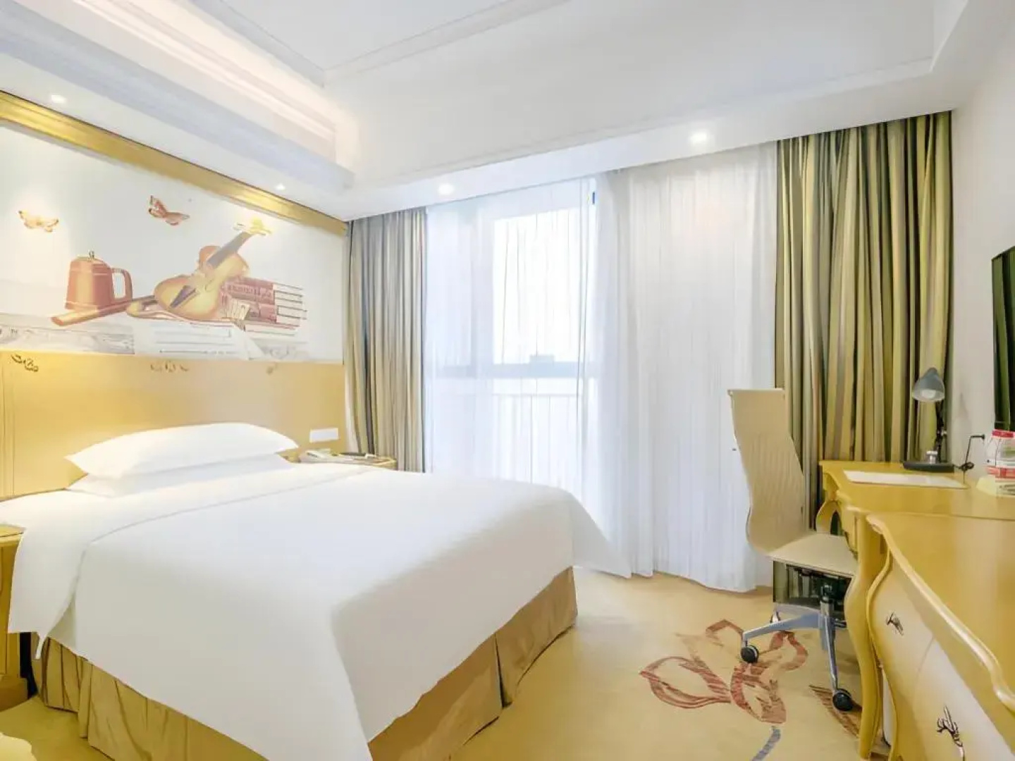 Vienna International Hotel Zhongshan Torch Center