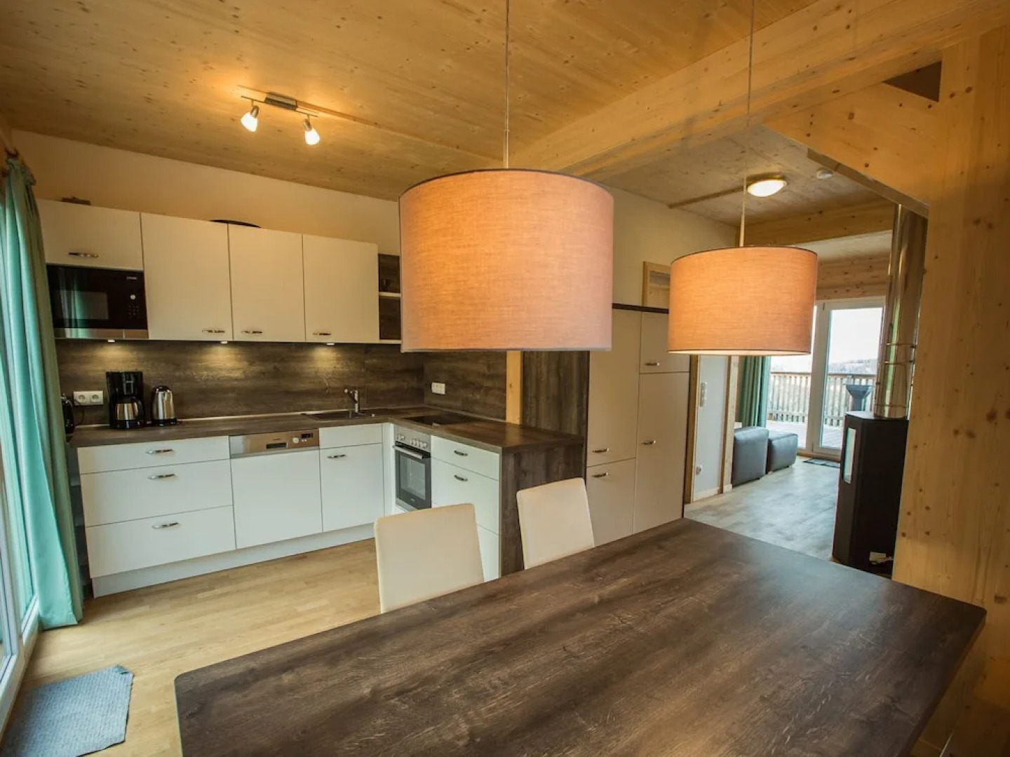 Cozy Chalet near Ski Area in Klippitztörl