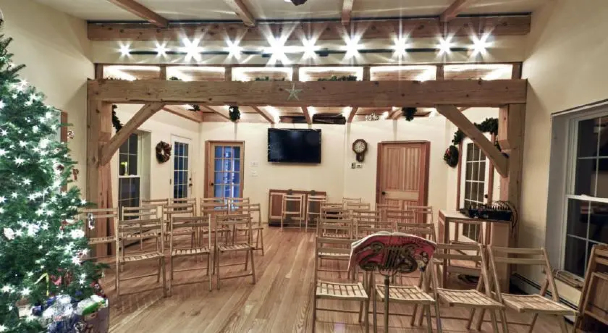 Cobble House Inn Bed & Breakfast