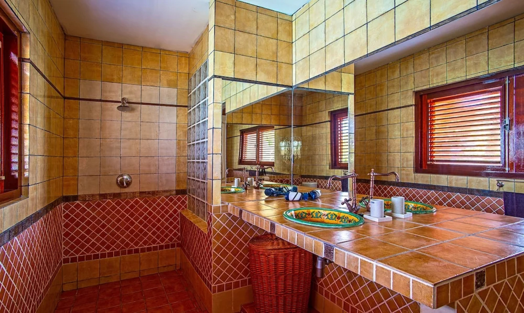 Sun Reef Village on Sea