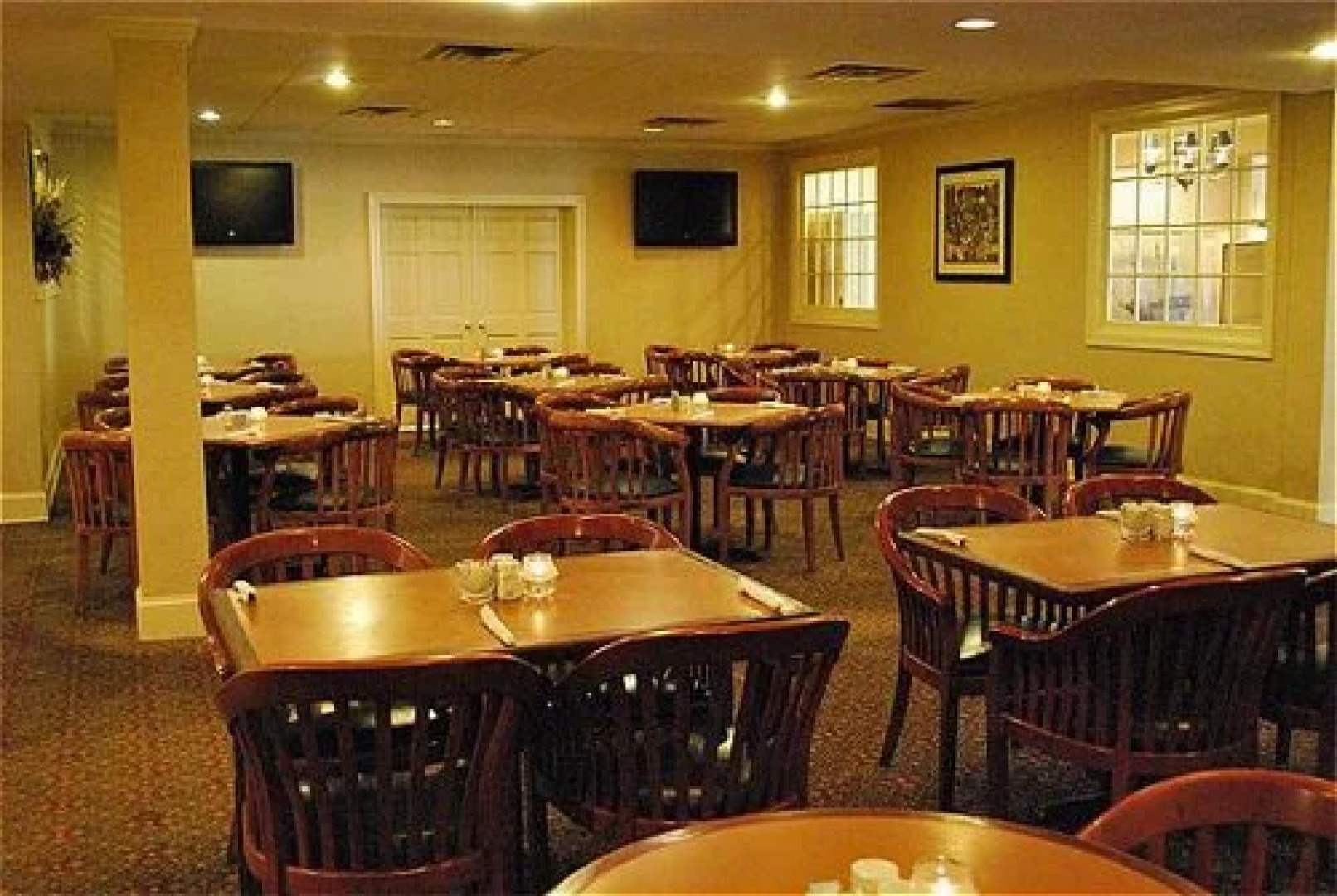 Holiday Inn Tifton-I-75 (Exit 62)