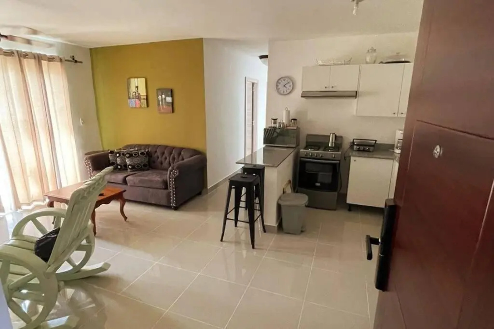Apt in punta cana 7 minutes from airport , beaches