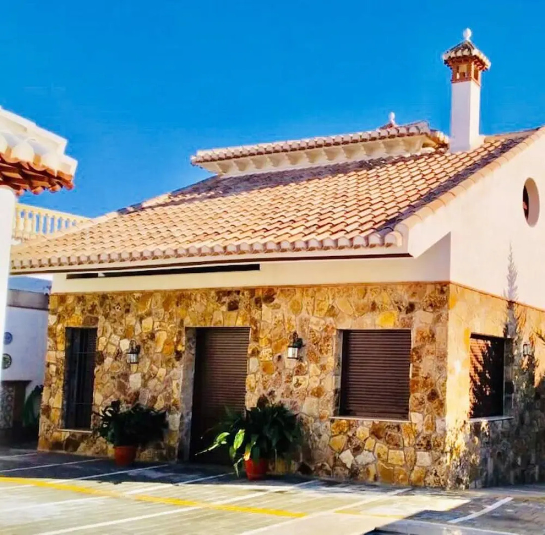 Villa with 3 Bedrooms in Dúrcal, with Wonderful Mountain View, Private Pool, Enclosed Garden - 35 Km From the Slopes