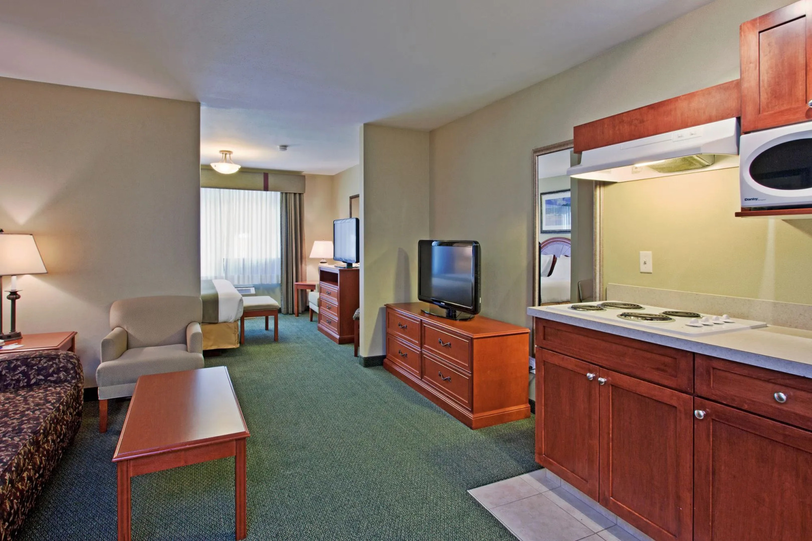 Holiday Inn Express & Suites Medicine Hat Transcanada Hwy 1 by IHG