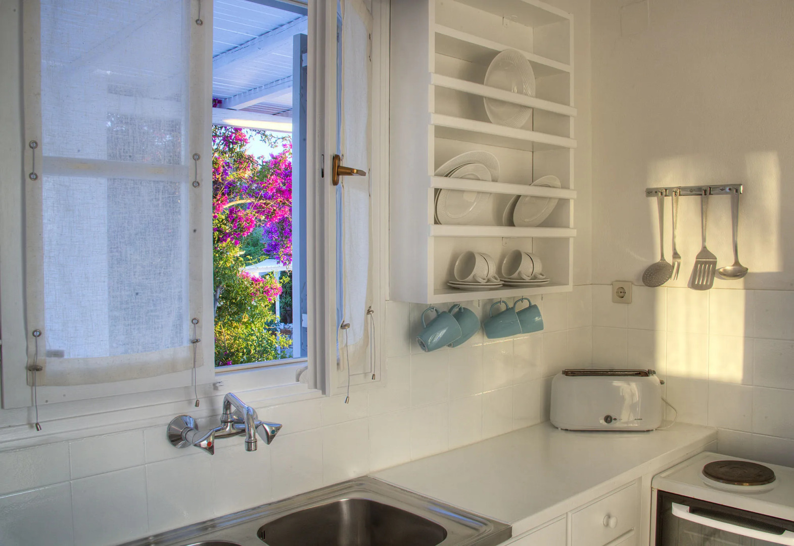 Minois Village Boutique Suites & Spa