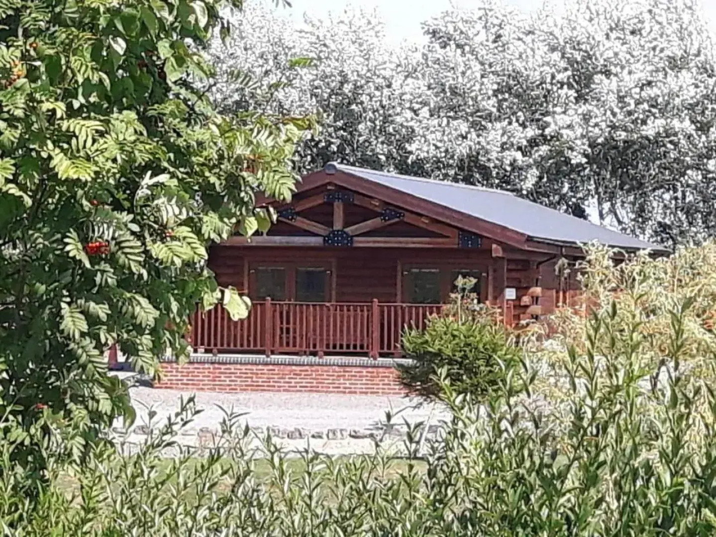 No. 6 Lake View Lodges