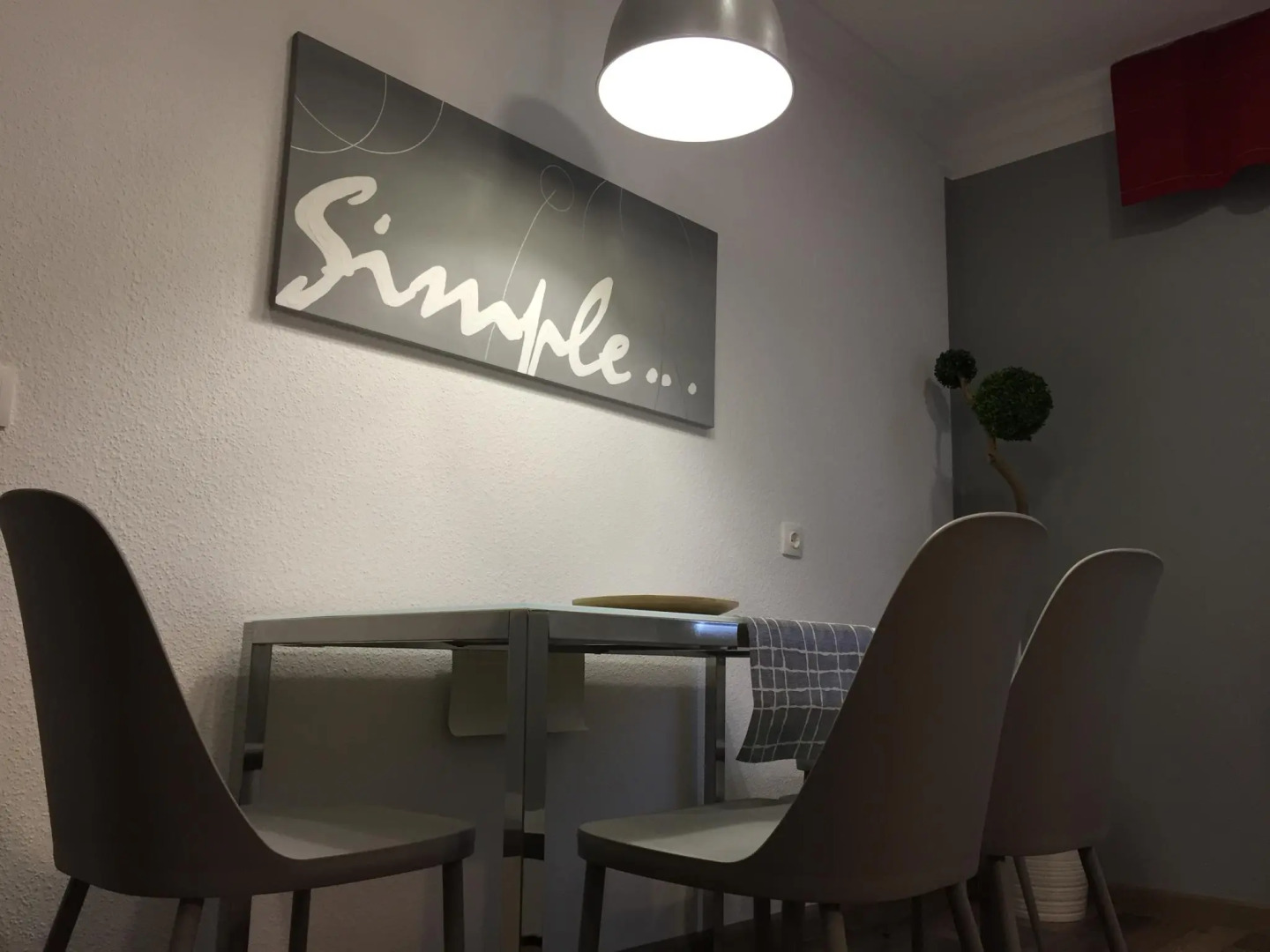 NewStory (НьюСтори) на улице Коммунаров