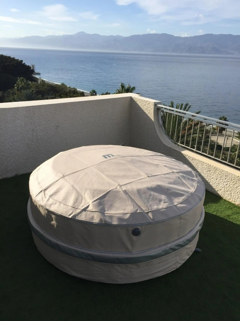 Reggio Suite