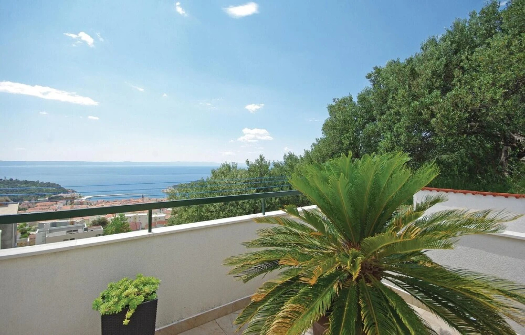 Amazing Home in Makarska With Wifi and 3 Bedrooms