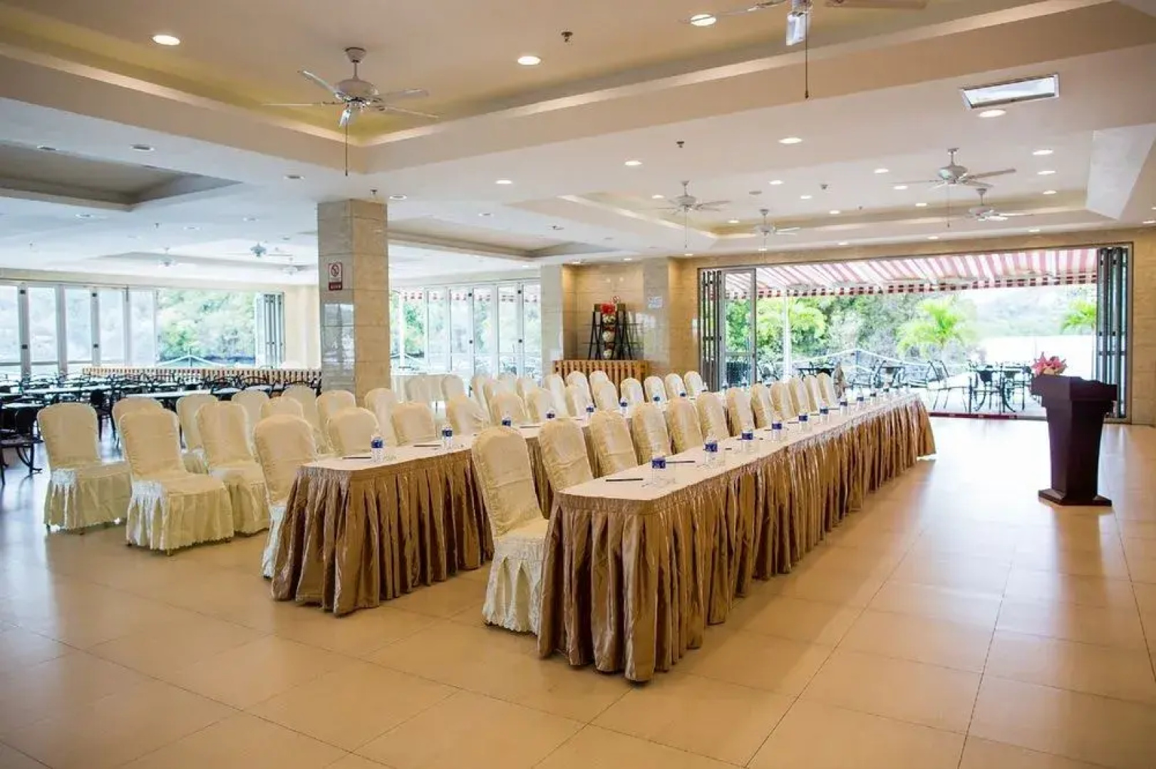 Palau Vacation Hotel