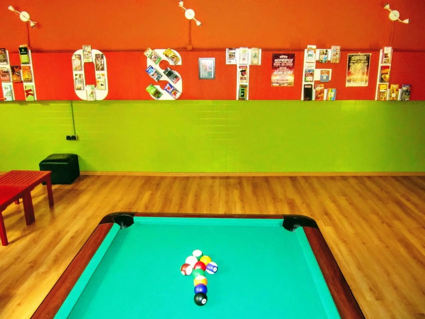 Onefam Les Corts Hostel