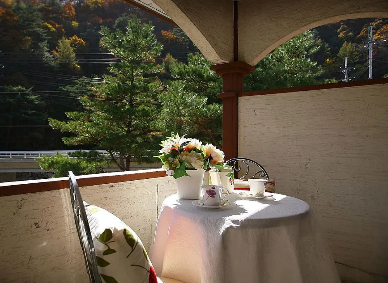 Spring Summer Fall Winter Pension