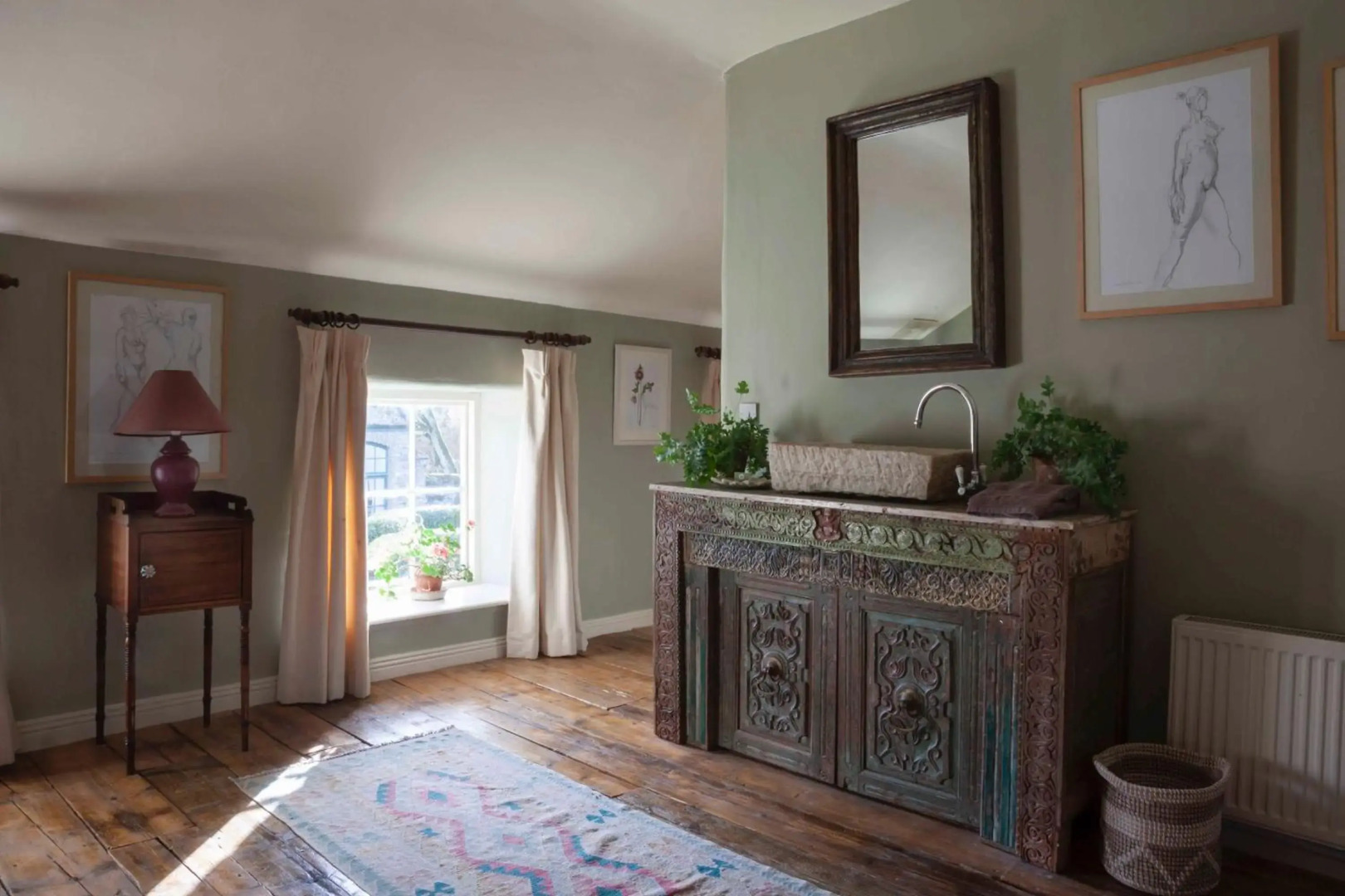 The Stable Yard House at Burtown House & Gardens