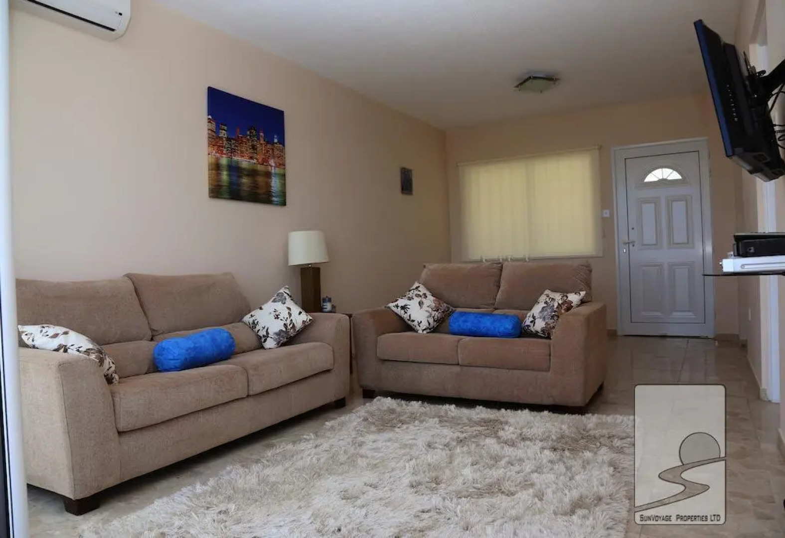 Amathusia Beach Apartment