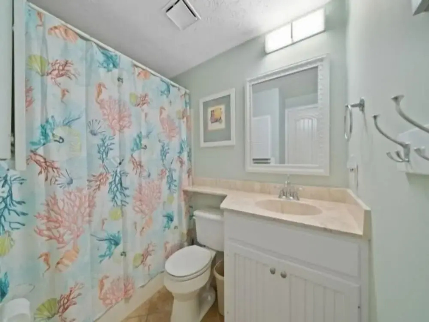 Turtle Cove 2 Bedroom Condo by RedAwning