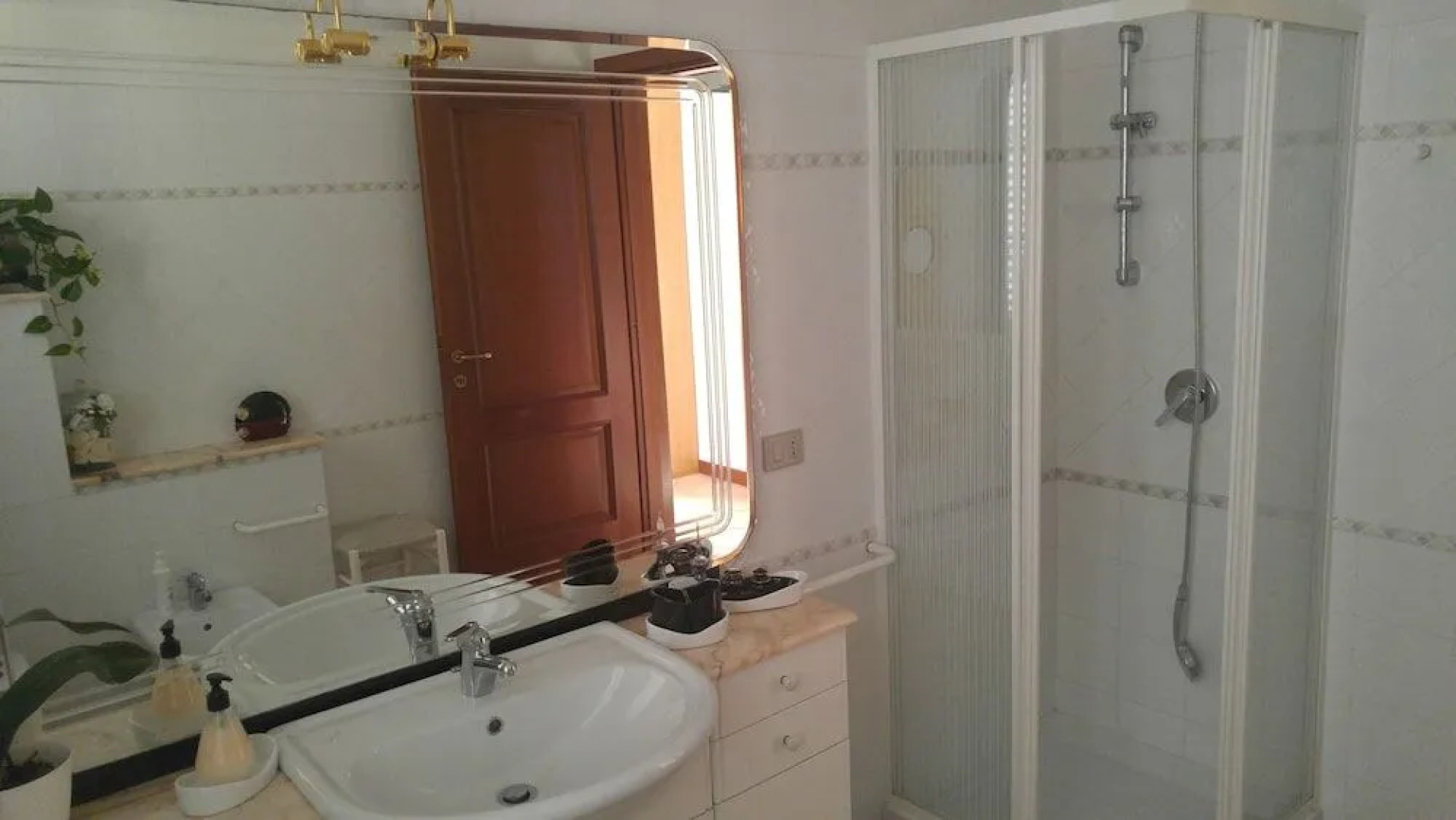 B&B Benjamin Exclusive protection no cohabitation