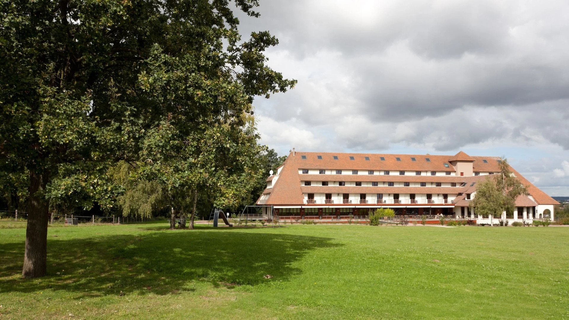 Best Western Plus l’Oree Paris Sud