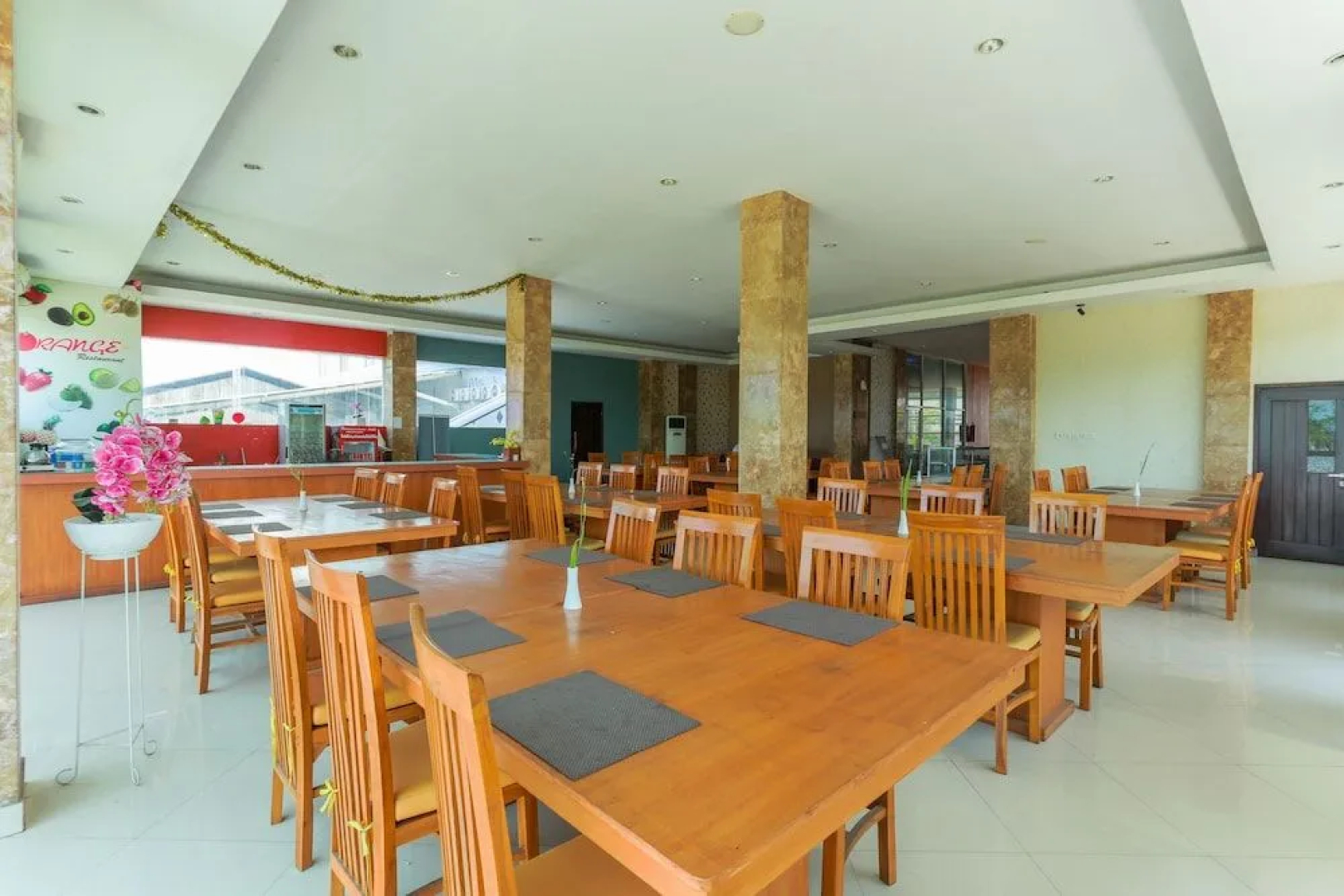Grand Inn Hotel Mataram