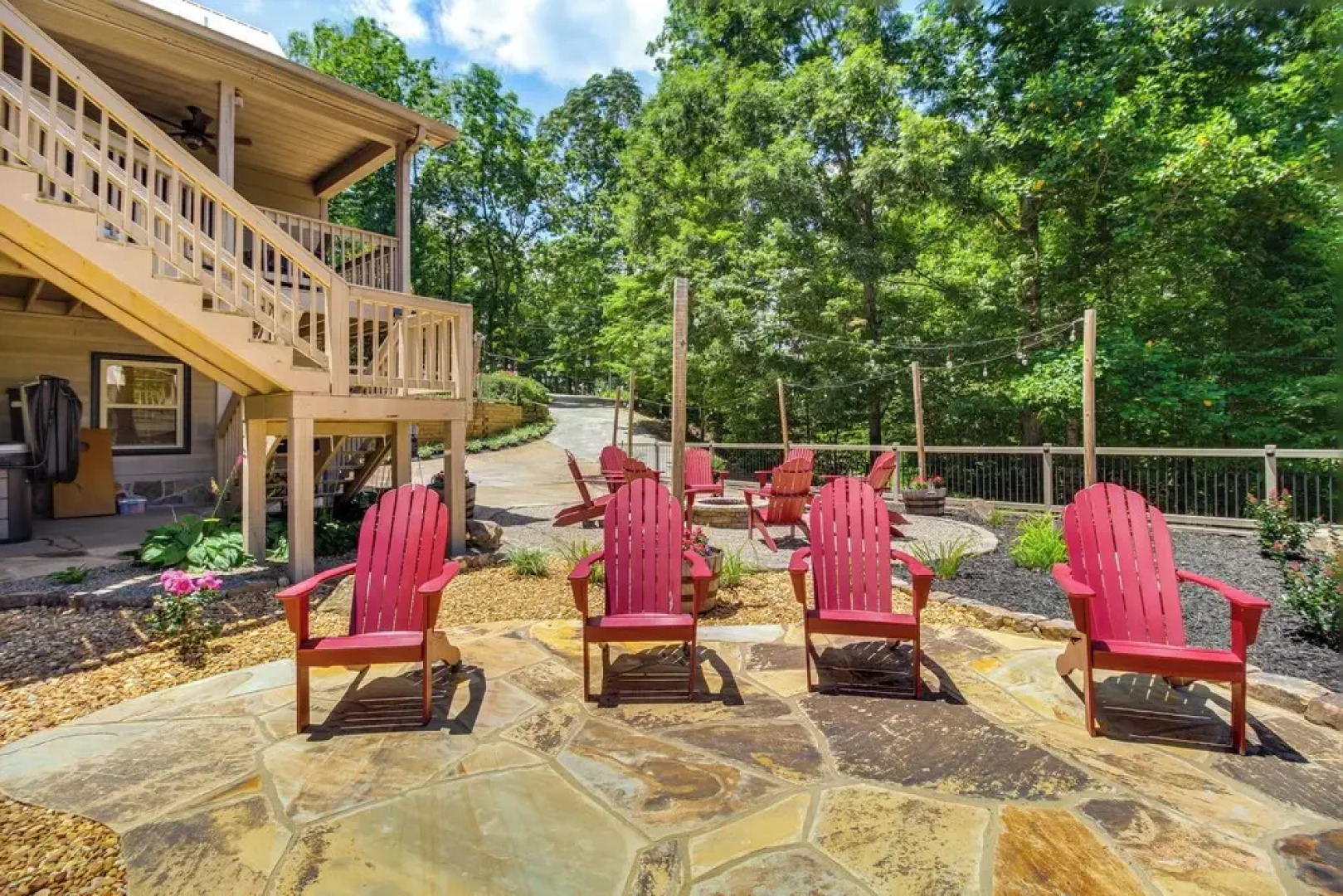 Ellijay Cabin w/ Hot Tub & Mountain Views