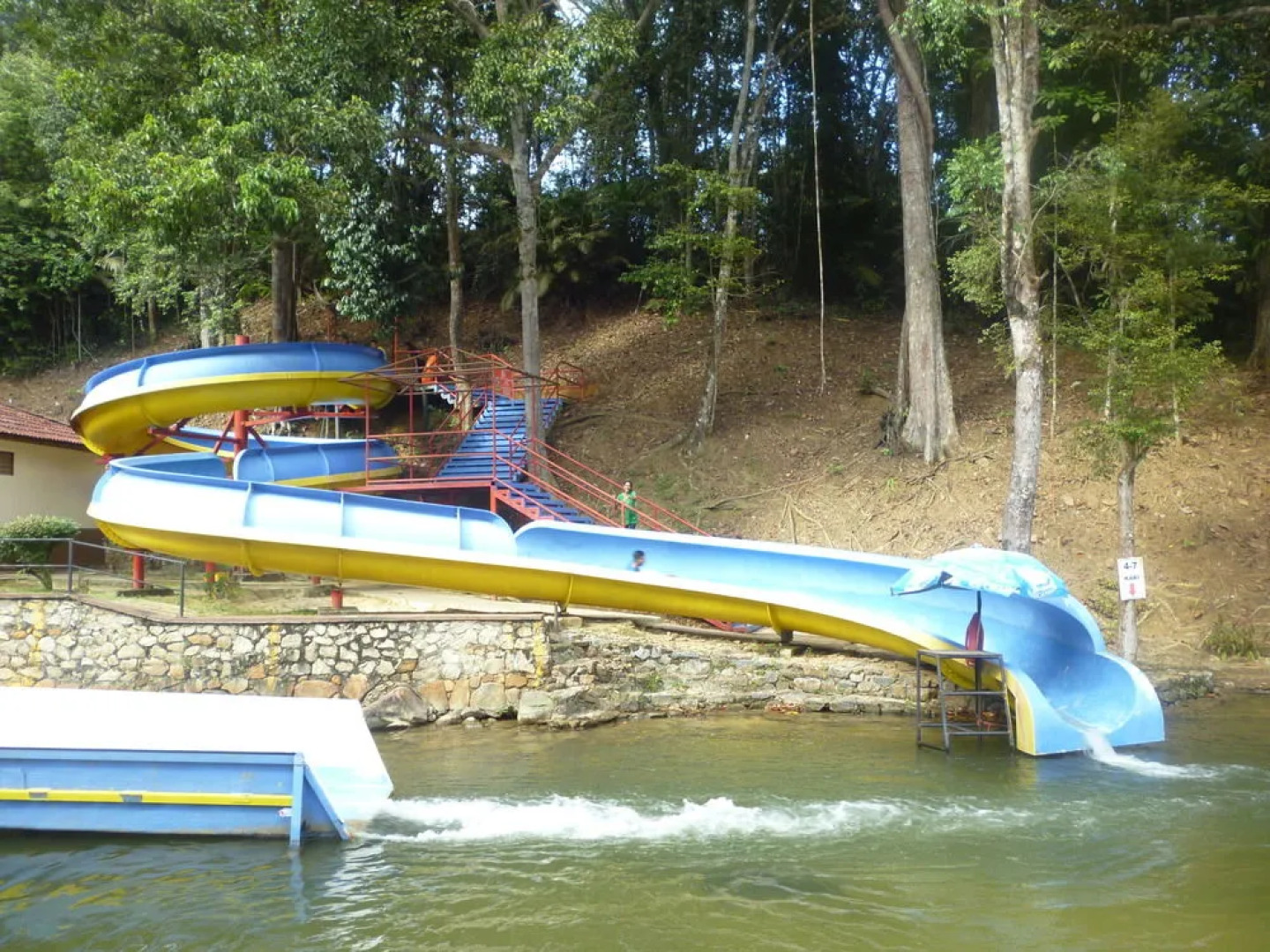 Kota Tinggi Waterfalls Resort