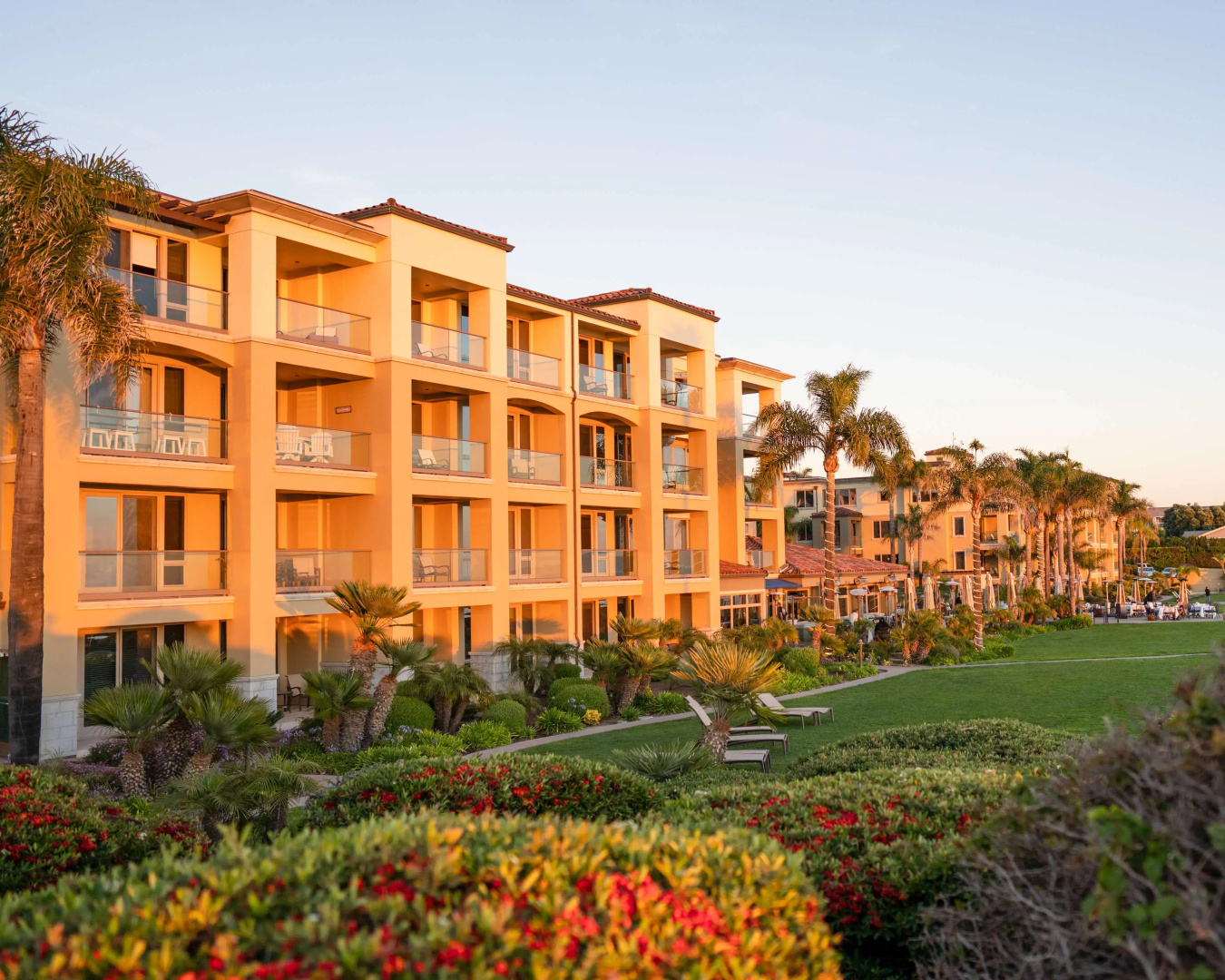 Dolphin Bay Resort & Spa
