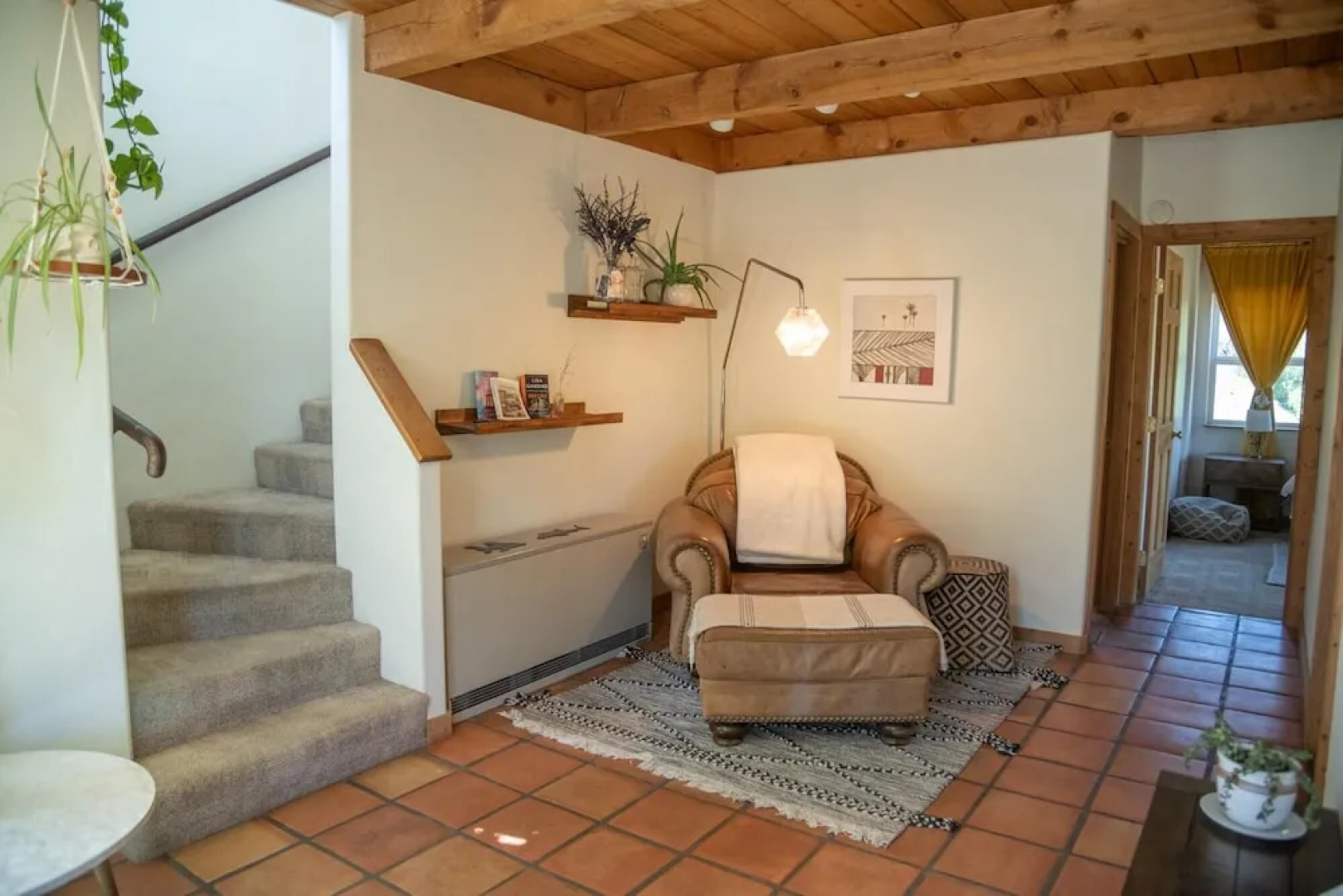 Pet Friendly Downtown Green Cabin Haven