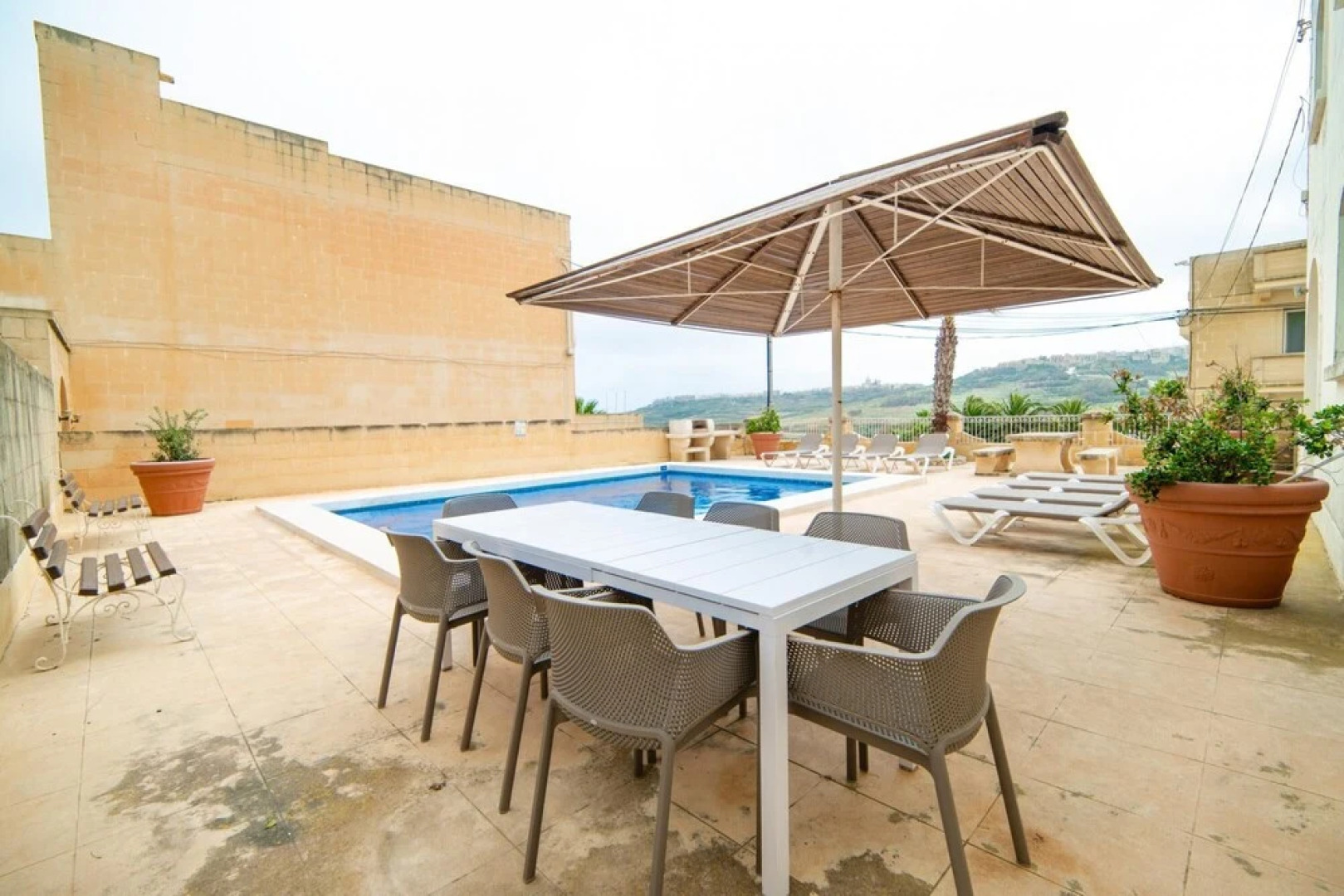 Villa Hgieri - Ghasri Holiday Home