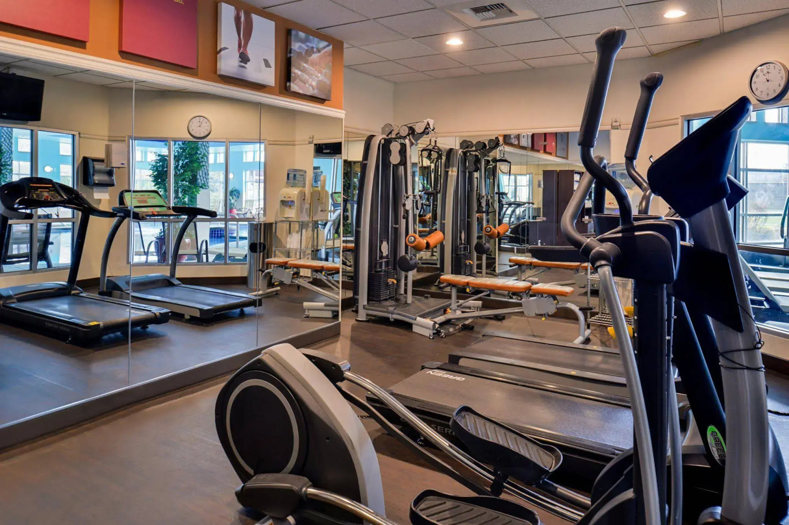 Comfort Suites Airport Tukwila Seattle