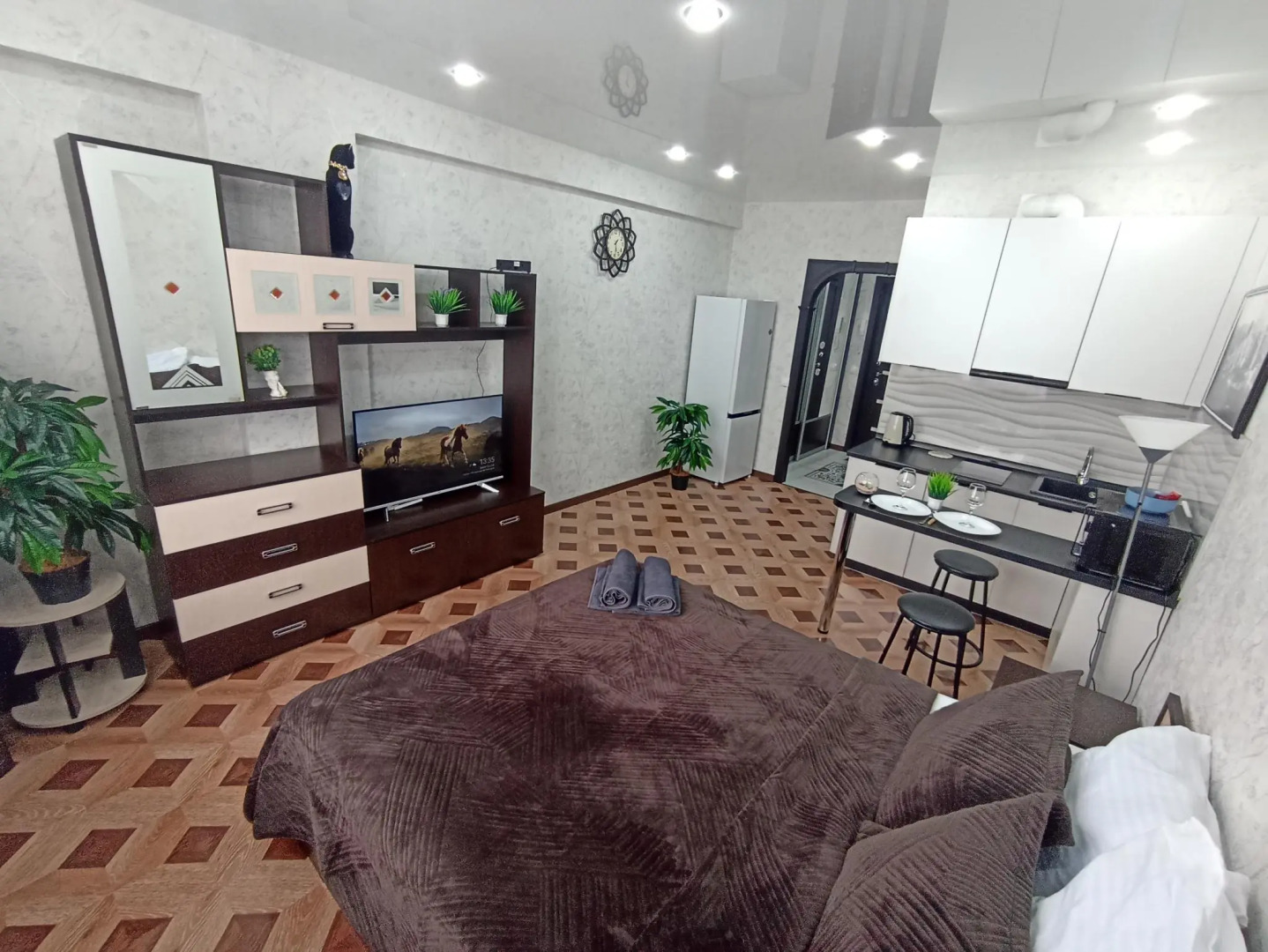 Апартаменты Все в гости в мкр Видный, д. 1