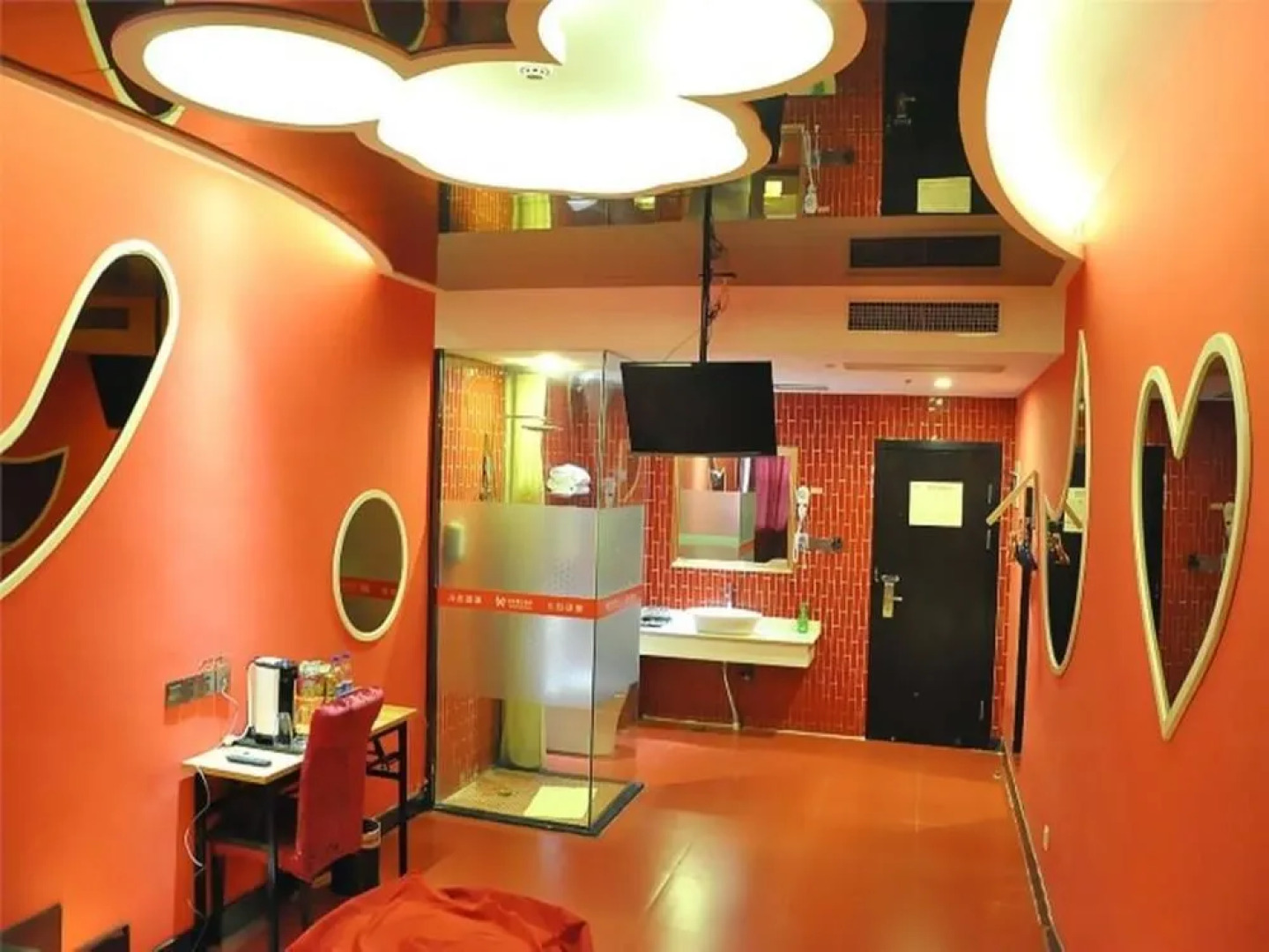 Jiuhou Boutique Hotel