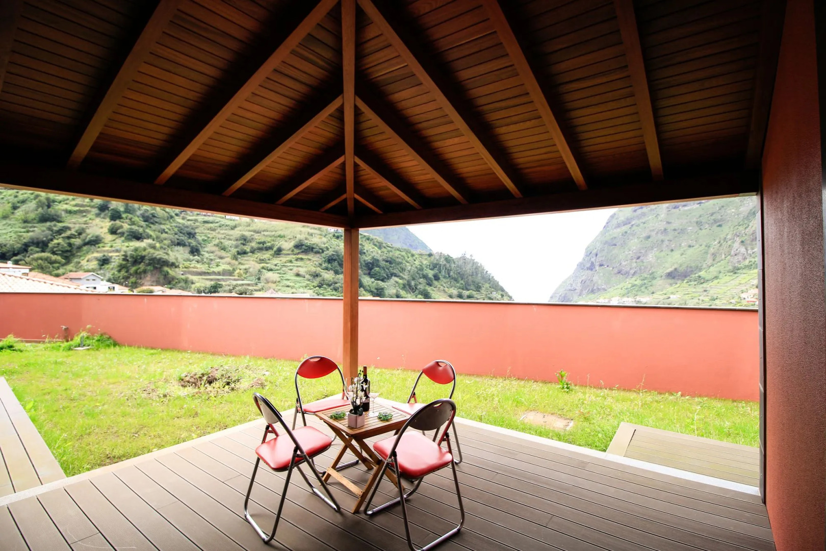 Villa Cherry by Analodges