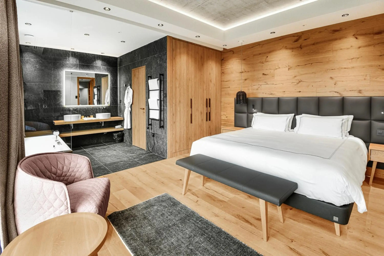 Swissôtel Damian Jasna