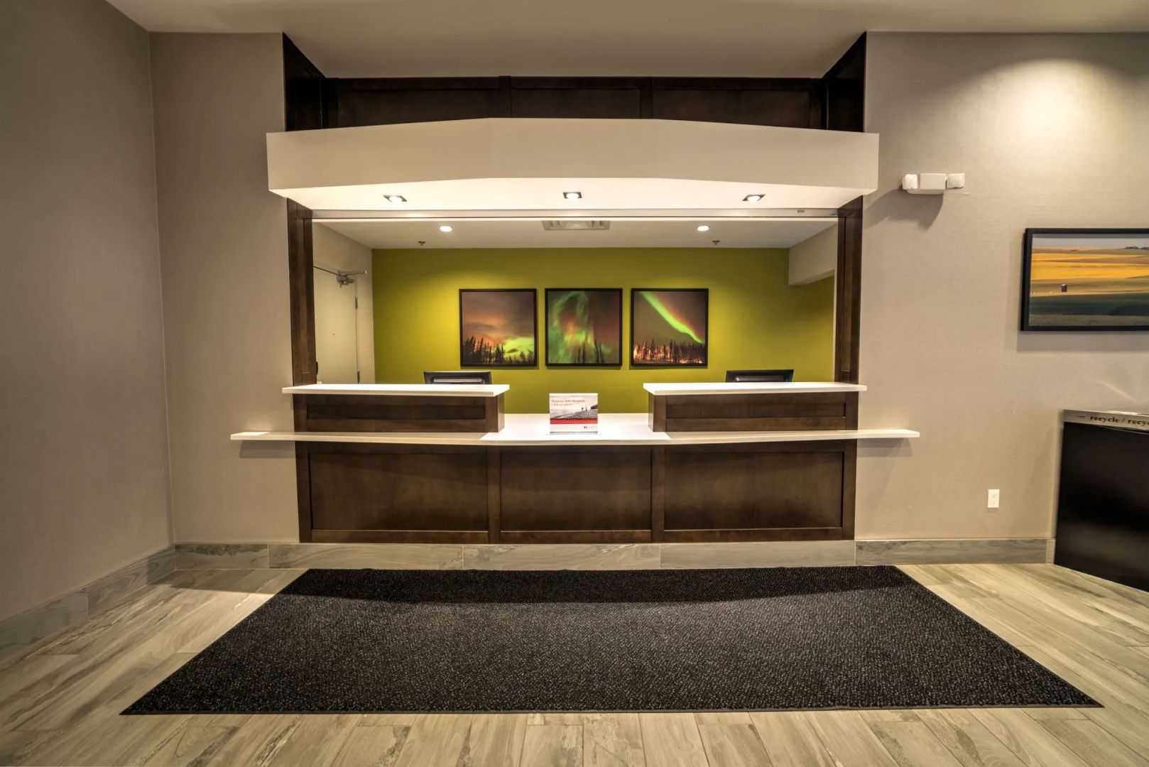 Candlewood Suites West Edmonton - Mall Area by IHG