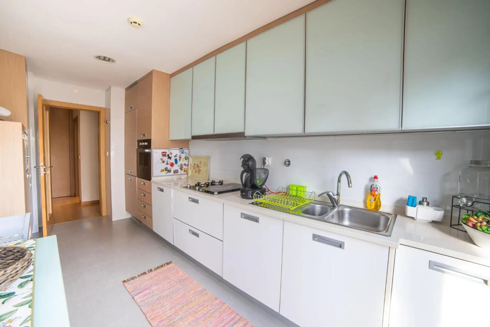 Lovely apartment near airport and Nations Park, with garage