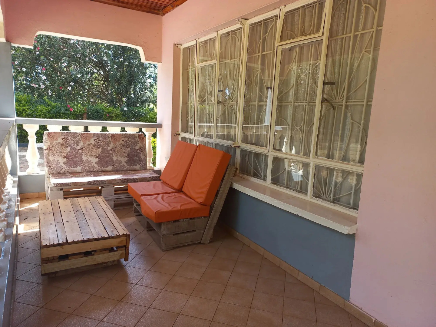 Kuniville Guest House