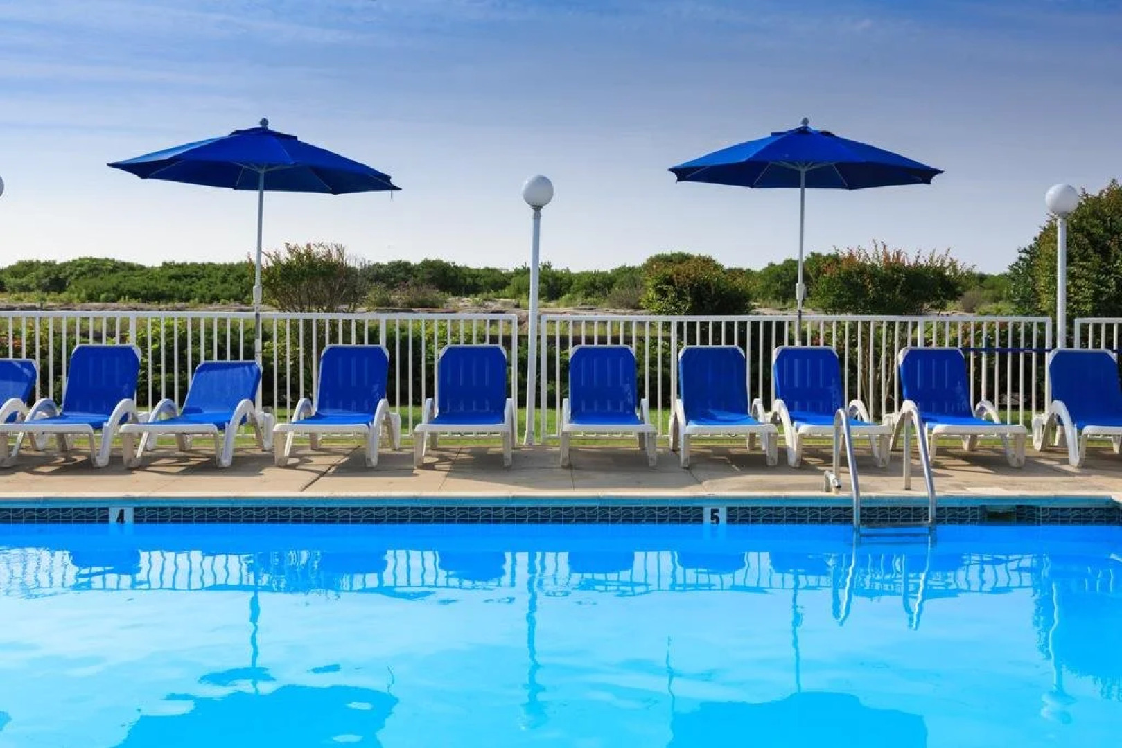 La Mer Beachfront Resort