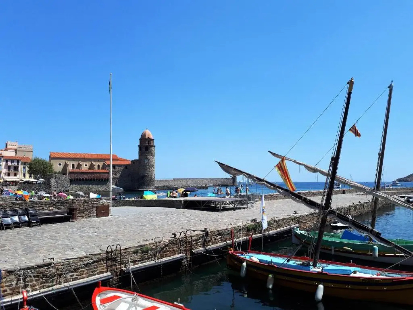 Appartement de charme à 50m de la plage de sable