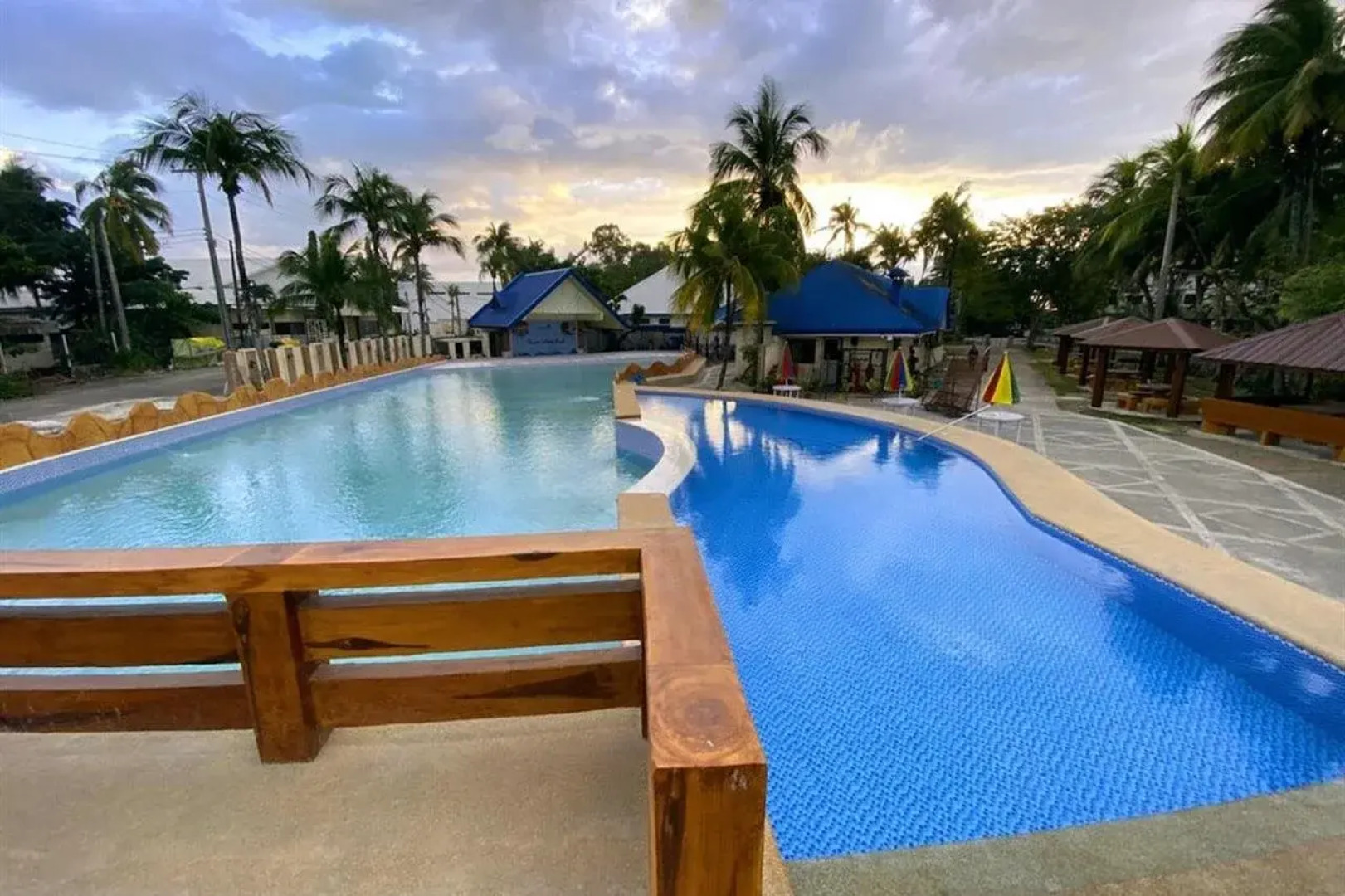 Acacia Hotel Bacolod