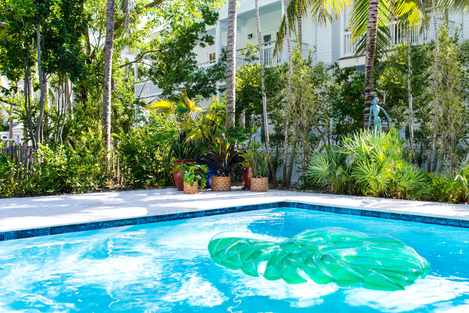 Parrot Key Hotel & Villas