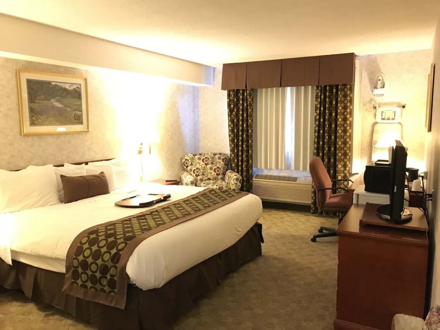 Howard Johnson Express Inn Windsor