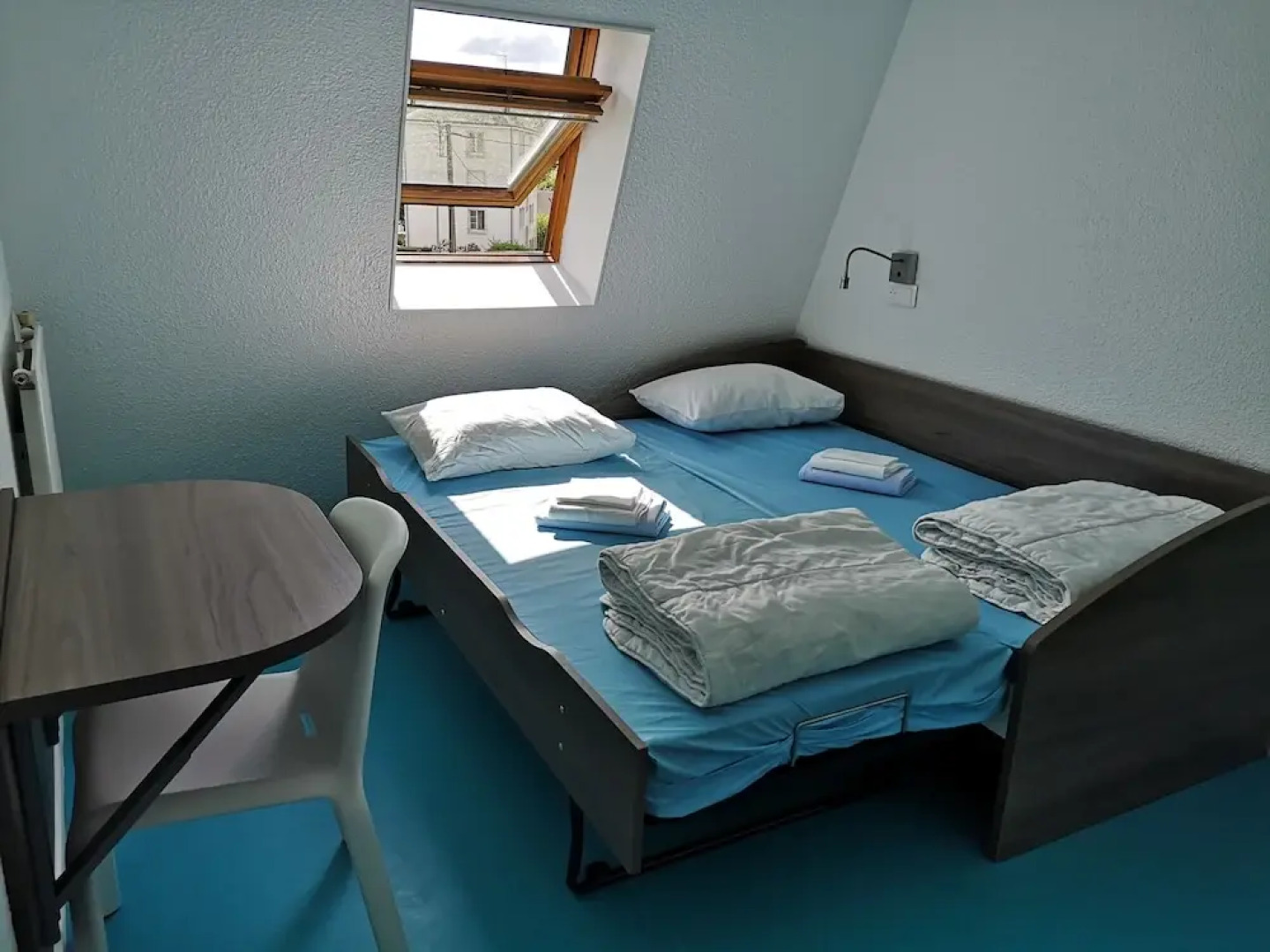 Auberge de Jeunesse Orléans Centre Ville - Hostel