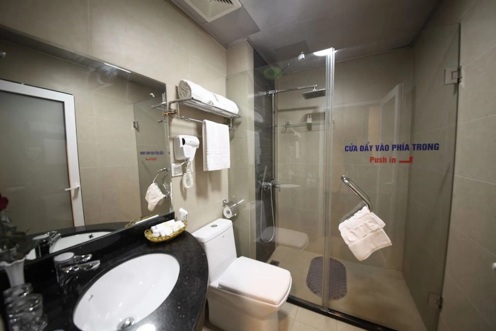 Level Hotel