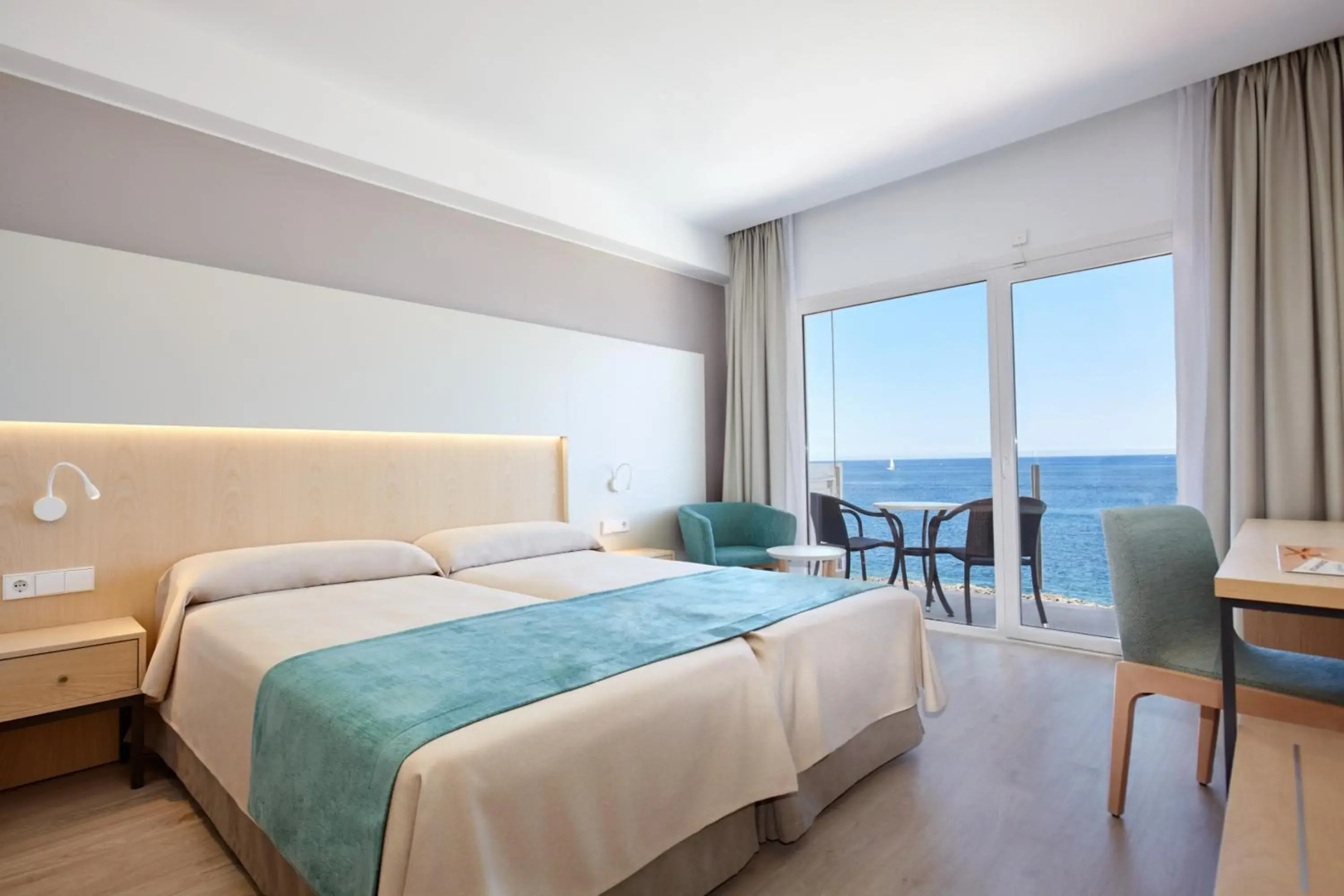 Universal Hotel Cabo Blanco - Adults Only