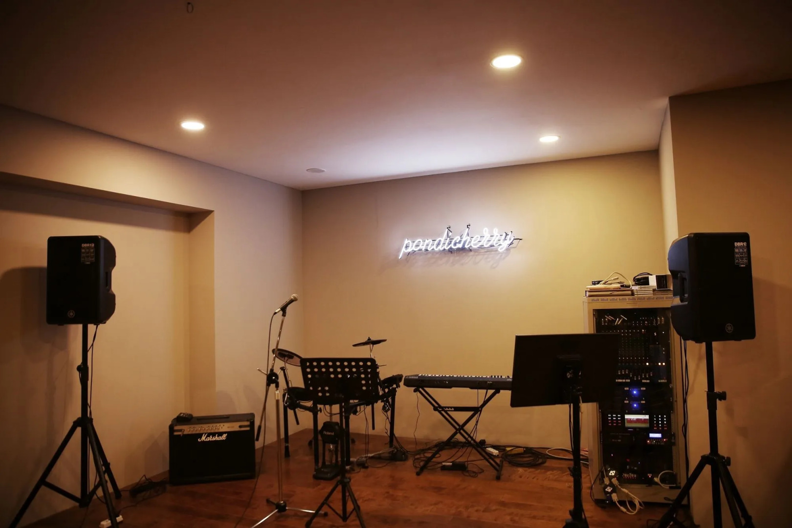 Palgong Emillia Hotel