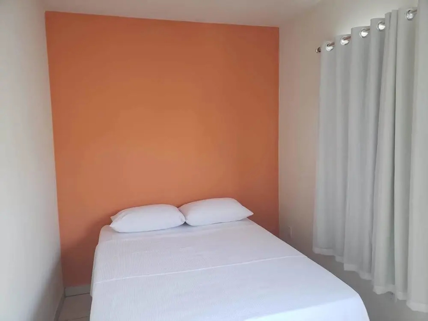 Containers Club Hotel