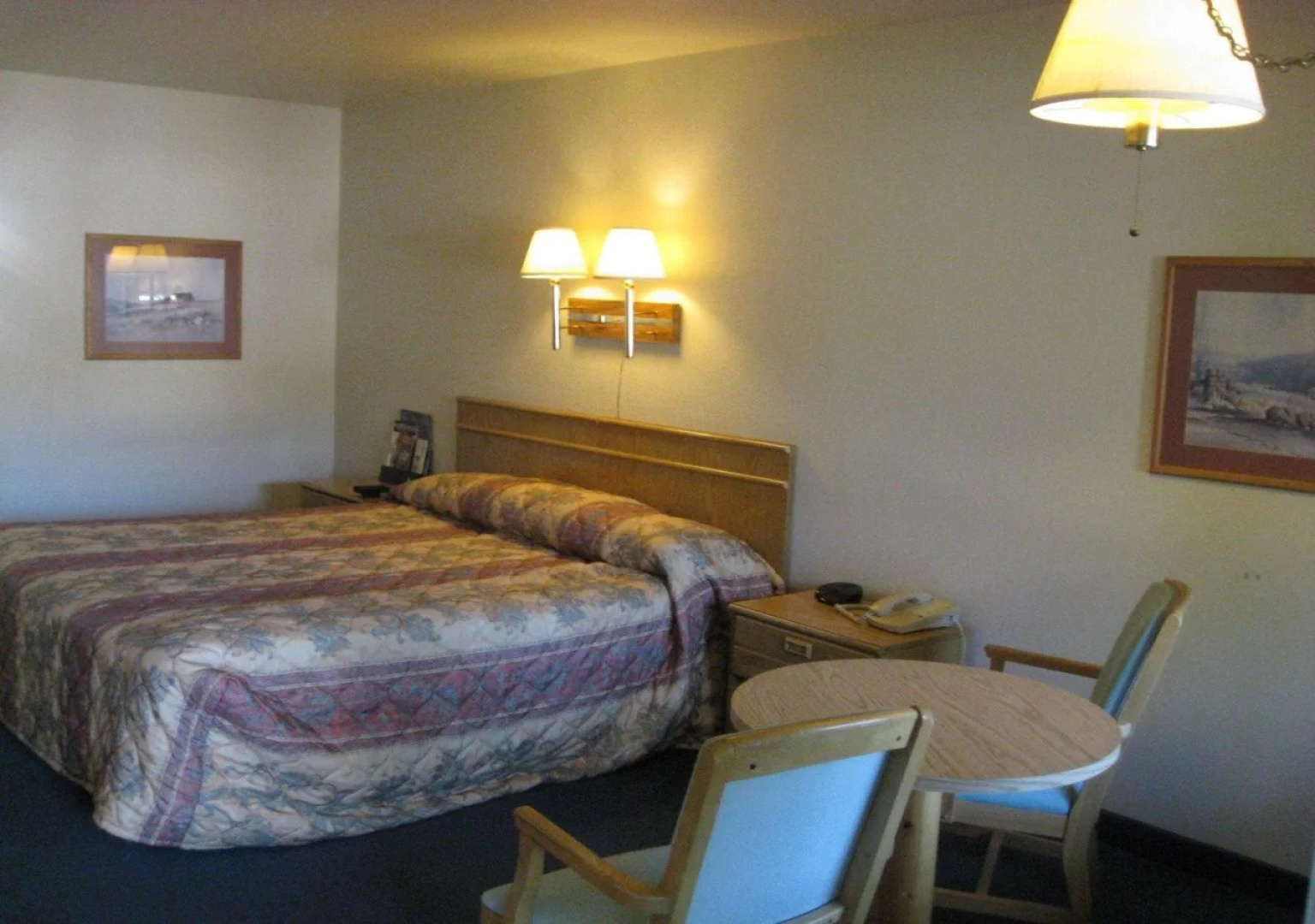 Gold Country Inn