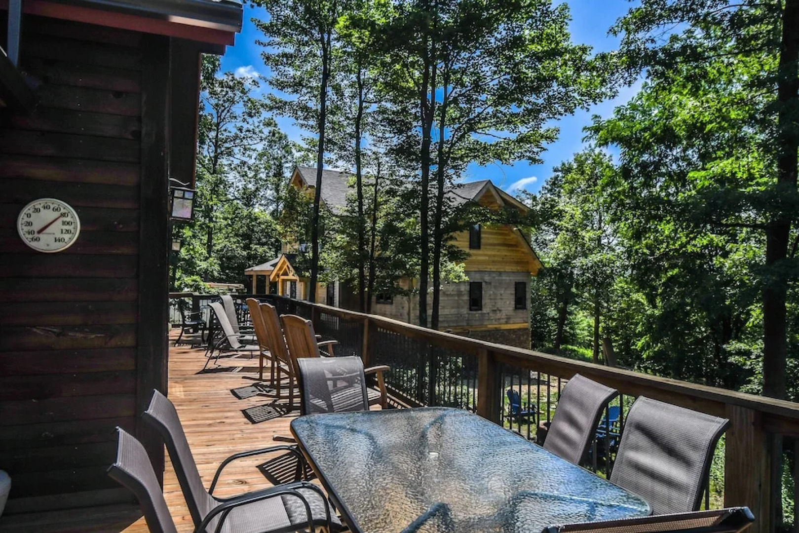 Glass Mountain Lodge 5 Bedroom House