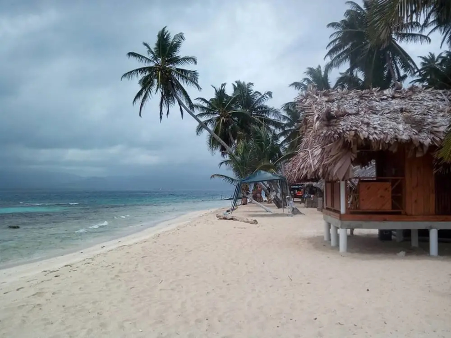 Isla Franklin Cabaña Tubasenika