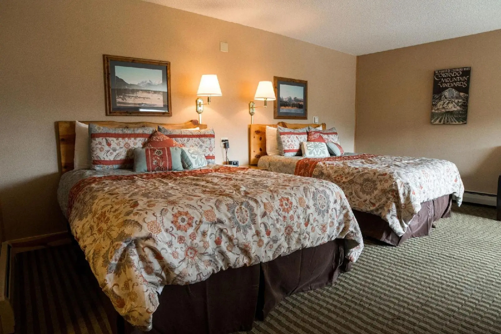 Tyrol Mountain Inn